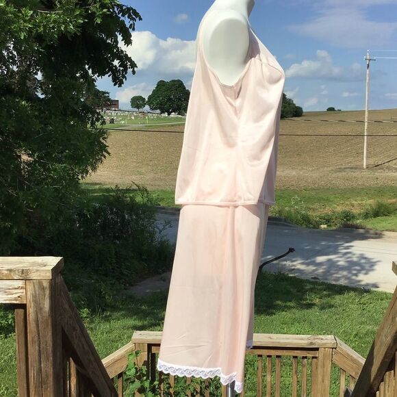 Vintage Pink Camisole Slip Skirt 2-Piece Set - Picture 5 of 9